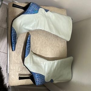Hábille Italy blue snake, skin, trim boots